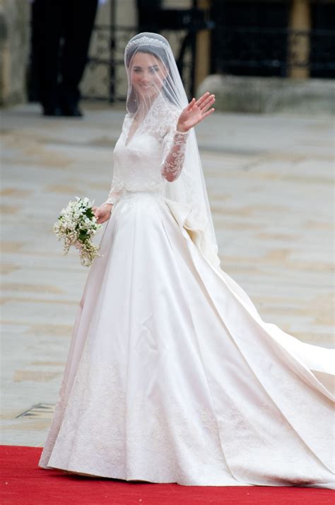 Kate Middleton Wedding Dress: Exploring the Iconic Gown 10 Years Later ...