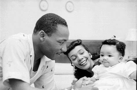 These Incredible Family Photos of MLK Show A Side Of Him That Will Warm ...