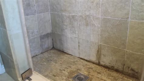 How to Clean Hard Water Stains on Bathroom Tiles: 6 Steps