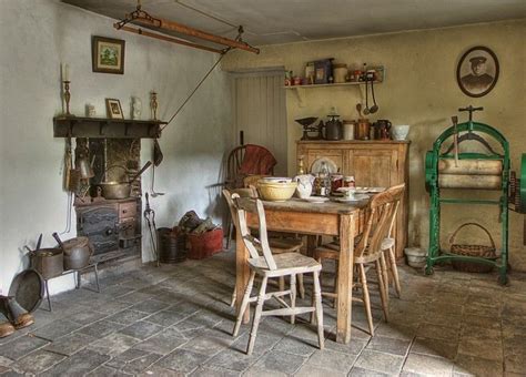 Edwardian Farmhouse Kitchen Decor