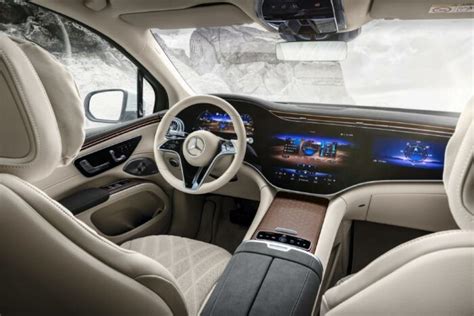 2023 Mercedes-Benz EQS Interior Preview: Here's What to Expect