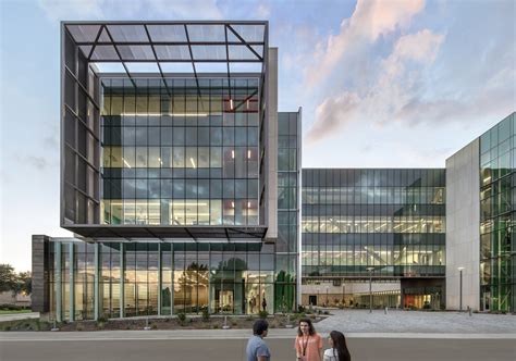 Gallery of University of Texas at Dallas Engineering and Computer Science West / SmithGroup - 5