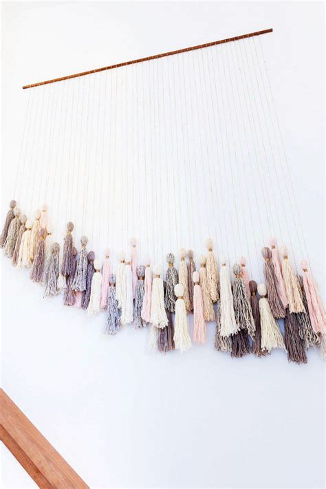 34 DIY Yarn Wall Hanging Crafts - The Crafty Blog Stalker