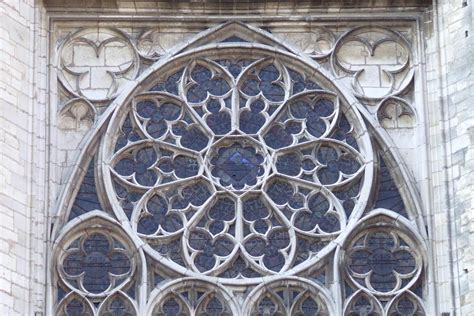 Auxerre Cathedral (Auxerre, 1235) | Structurae