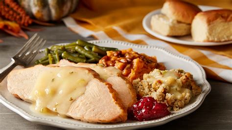 Rochester NY restaurants open Thanksgiving 2019: dinners and buffets