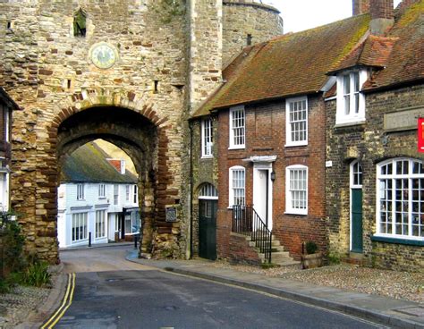 Rye, Sussex, England, UK. Rye used to be surrounded by sea but no longer. | England ireland ...