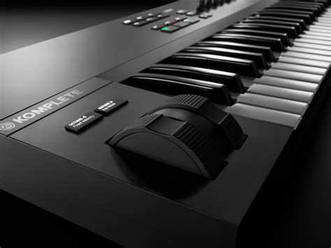 Native Instruments reveals new range of KOMPLETE KONTROL A-Series MIDI ...