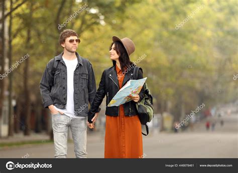 Couple Travelers Map City Street Stock Photo by ©NewAfrica 446878461