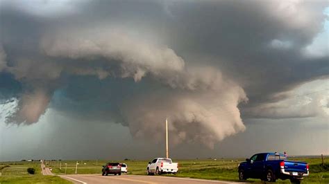 Hundreds of thousands without power in Oklahoma as severe thunderstorms continue throughout US ...