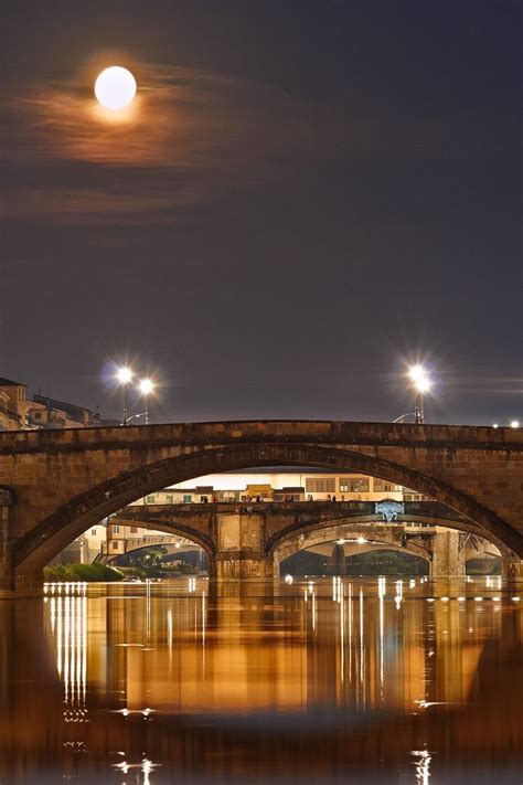 Ponte Santa Trinita | Florence italy, Places around the world, Places to travel