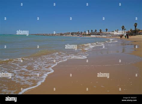 Beach at Marina di Ragusa, Sicily, Italy Stock Photo - Alamy