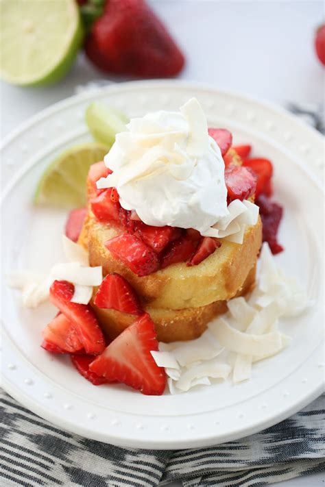 Strawberry-Lime Shortcakes with Coconut Cream | Рецепт