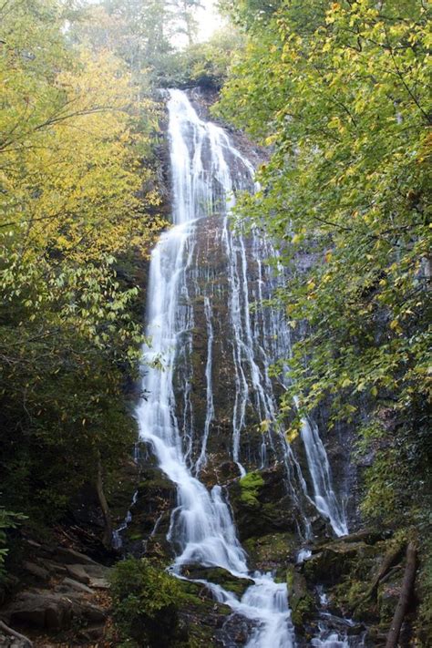 Mingo Falls in Cherokee, NC - See our photos and read all about our visit there ...