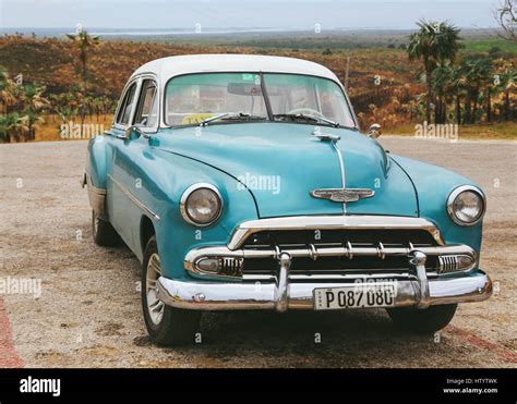 Chevrolet taxi hi-res stock photography and images - Alamy