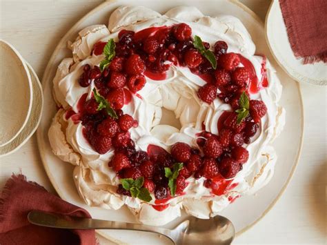 Holiday Berry Meringue Wreath Recipe | Food Network Kitchen | Food Network