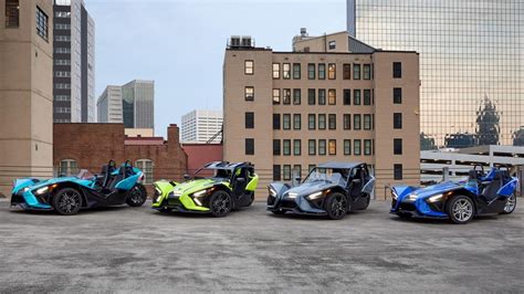 Polaris Slingshot Lineup Adds Factory Accessory Options & Emphasizes ...