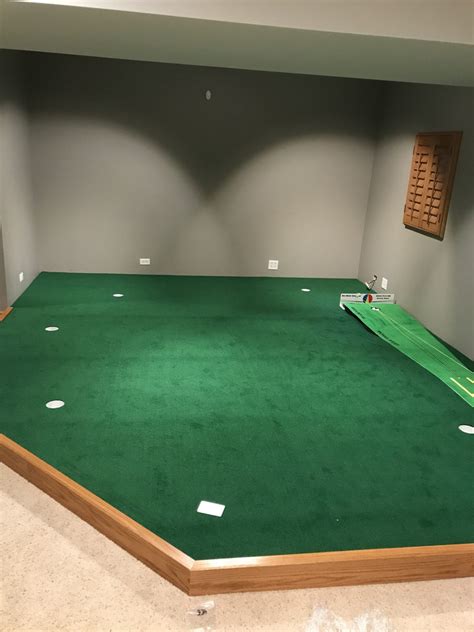 Building an Indoor Putting Green, from Simple to Spectacular – Golf Gear Box