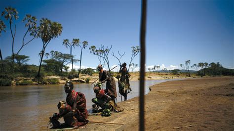 Women pastoralists feel the heat of climate change | Africa Renewal