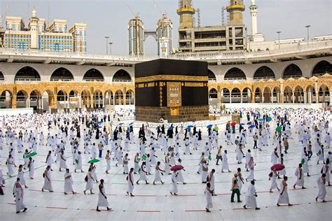 Hajj without the crowds: How pilgrims are persevering amid coronavirus ...