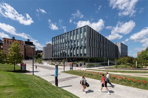 Much Anticipated University of Cincinnati College of Business Opens ...