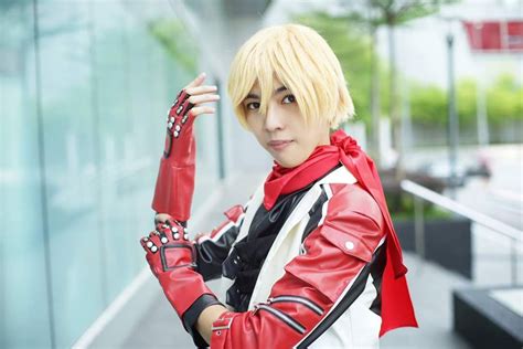 Leo Kliesen: Shu Yuzuriha | Tekken cosplay, Cosplay, Leo