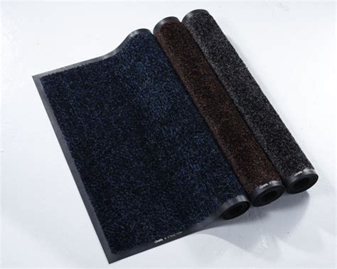 Cintas Xtraction Floor Mat | Convenience Store News