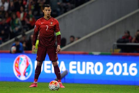 Cristiano Ronaldo Discusses 2022 Qatar World Cup, Future Portugal Plans ...