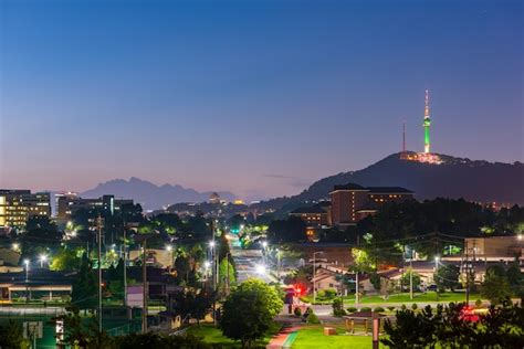 Premium Photo | Seoul city skyline