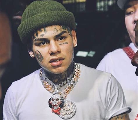 Tekashi 6ix9ine Biography, Age, Career, Songs, Girlfriend, Net Worth