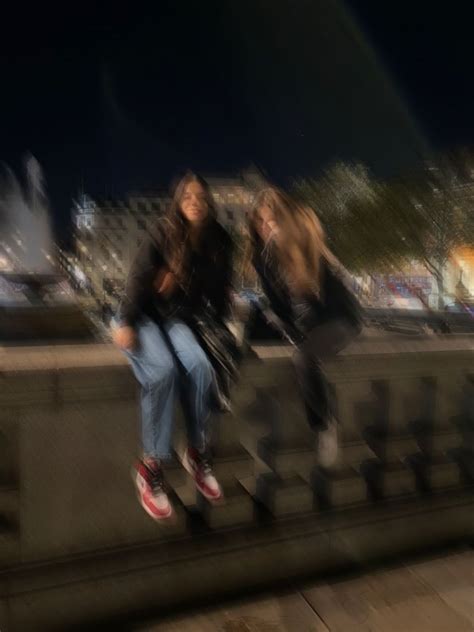 Blurry Aesthetic Girl Pfp