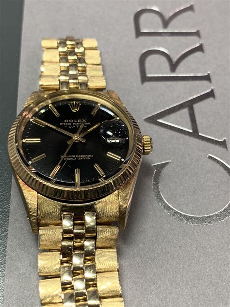 Vintage Rolex Gold oyster perpetual date model from 1981 - Carr Watches