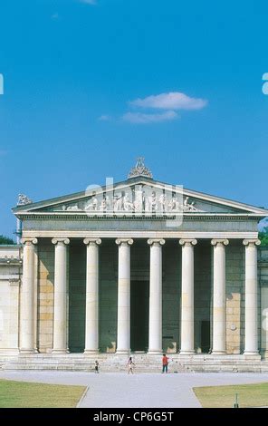 Glyptothek, architecture by Leo von Klenze, Munich, Bavaria, Upper Bavaria, Germany Stock Photo ...