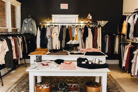 Top Women's Boutiques in Nashville | Nashville Guru Clothing Boutique Interior, Boutique ...