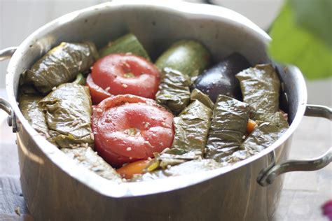 Iraqi Dolma in Diaspora — add a little lemon