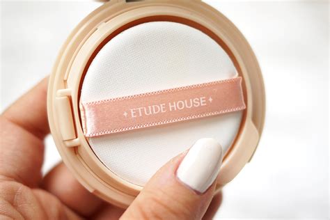 ETUDE HOUSE REAL POWDER CUSHION, REVIEW + SWATCHES. | Barely There ...