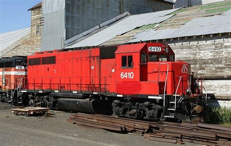 EMD GP-40-2