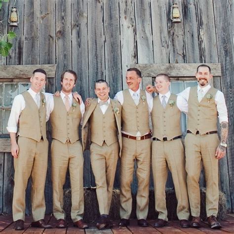 Casual Groomsmen Attire | Casual groomsmen, Casual groomsmen attire, Groom attire