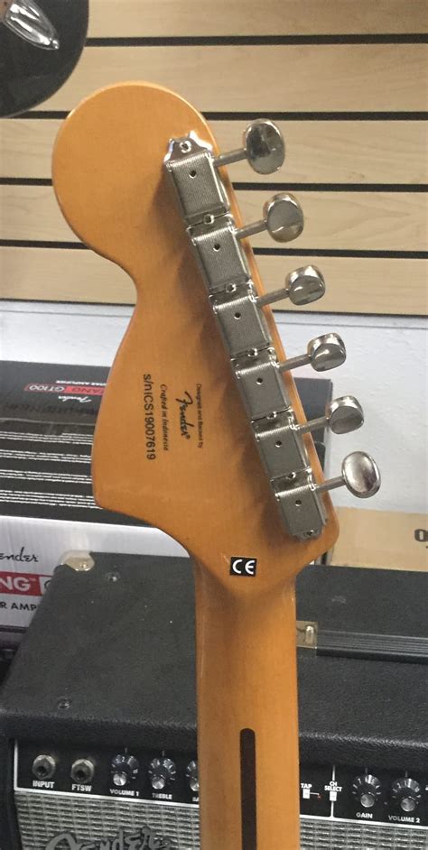 Squier Classic Vibe Stratocaster 70s Natural | Reverb