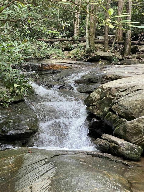 Photos of Catawba Falls Trail - North Carolina | AllTrails