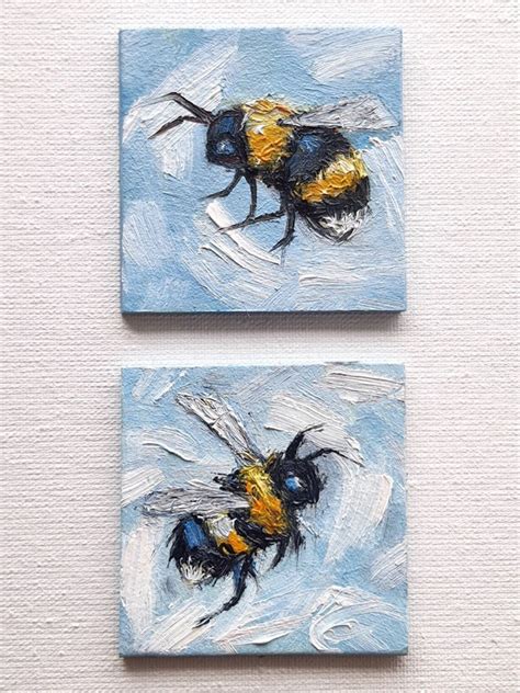 Set of 2 honey bee painting bee oil painting insect | Etsy