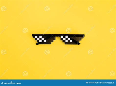 Meme Pixel Glasses Royalty-Free Stock Image | CartoonDealer.com #152184718