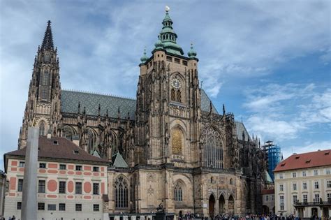 Premium Photo | View on cathedral in vienna austria