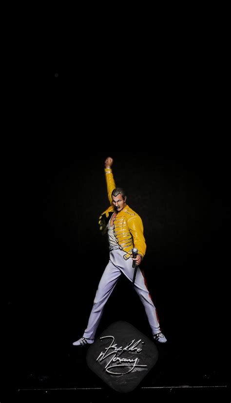 Freddie Mercury and Queen at Wembley / 15 Cm 6 Handpainted Figure - Etsy