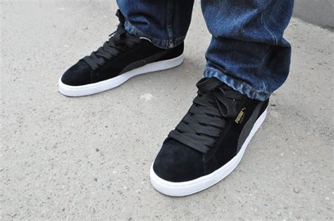 Six Feet Down: Puma Suede classic 2011