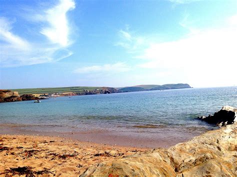 Thurlestone Beach | Beach, Village, South devon