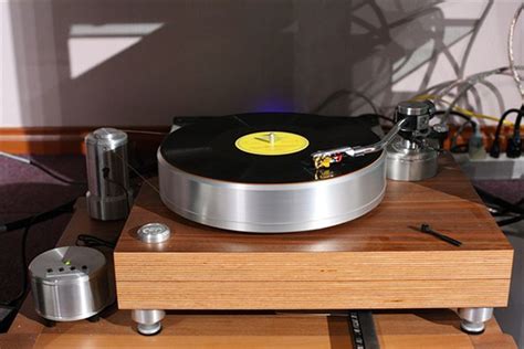 Turntable brands Acoustic Solid MPX and WTB 250 - Device-Boom