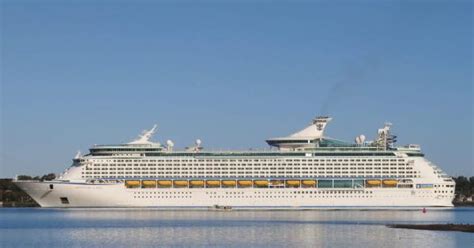 Royal Caribbean · Adventure Of The Seas · Ship Overview and Itineraries | CruiseDig