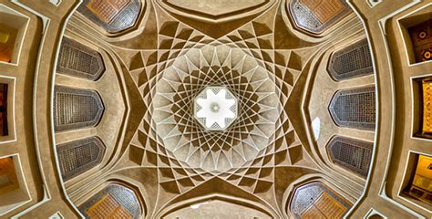 Kaleidoscopic photos of Iranian mosques capture their gorgeous geometry ...