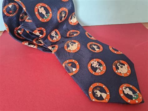 Wallace and Gromit and Feathers McGraw Neck Tie - Blu… - Gem