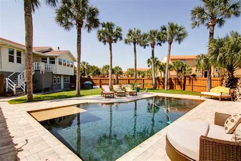 The Oasis in Jax Beach - Apartments for Rent in Jacksonville Beach, Florida, United States